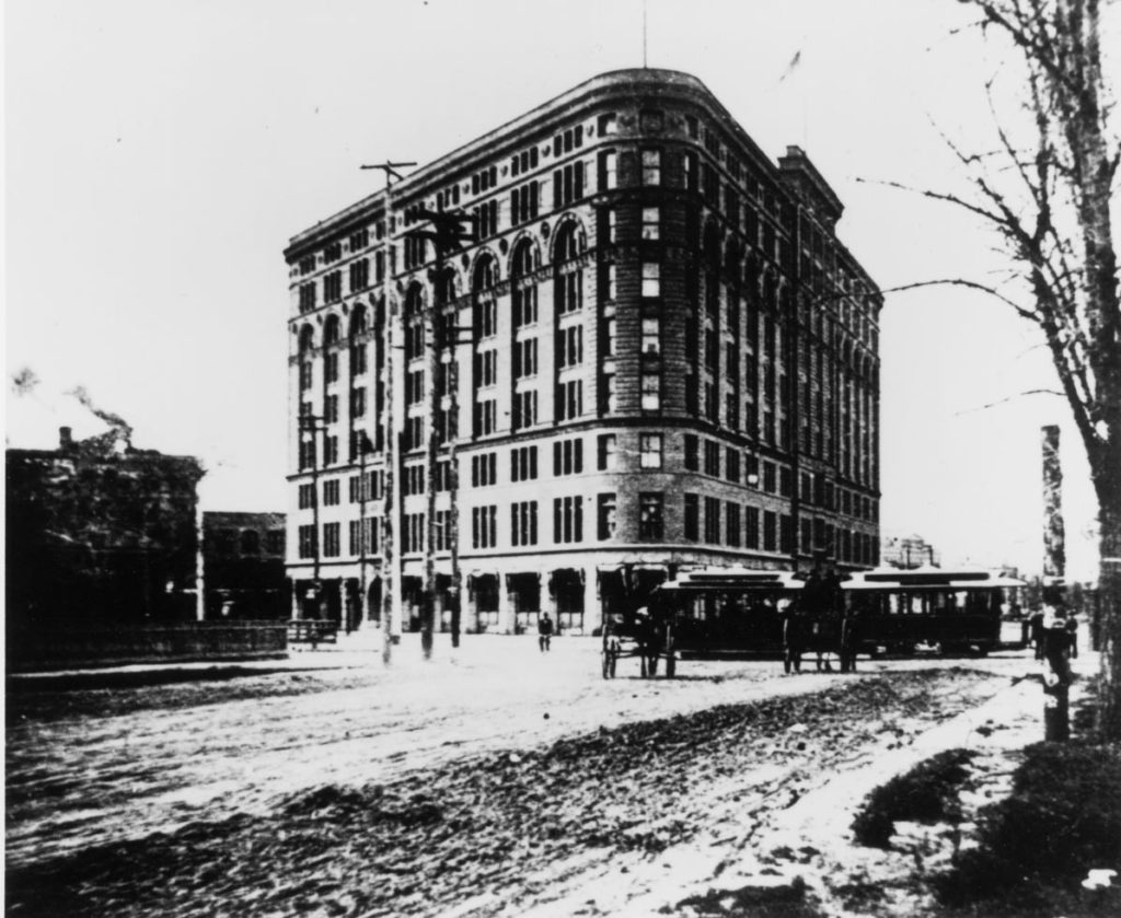 Antique photo of The Brown Palace exterior